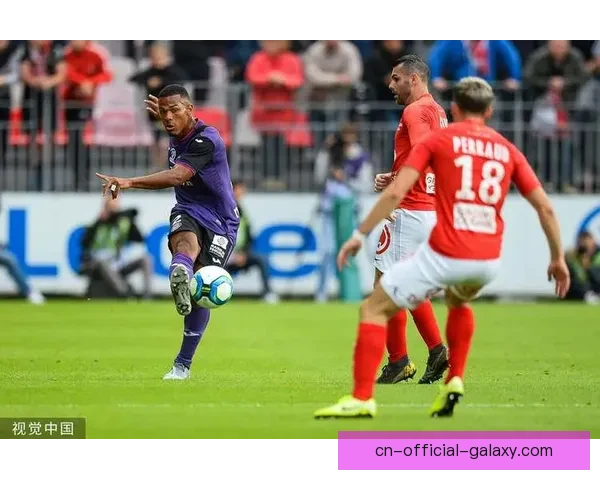 帕德博恩B队完美演绎3-0战胜奥伯豪森全场精彩回顾